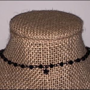 Black star choker